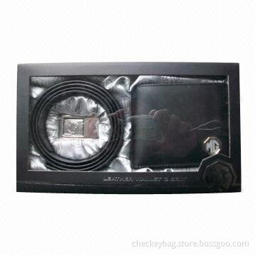 Leather gift set, suitable for promotional, travel and business use
